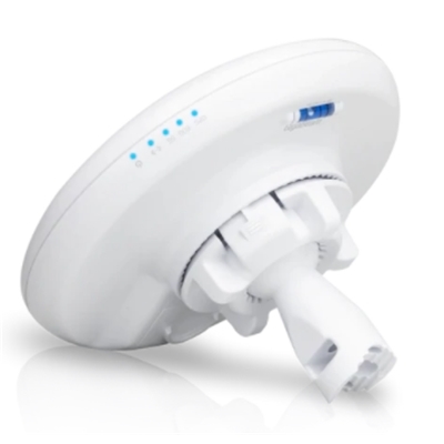 52.414-2.jpg SISTEMA RADIO UBIQUITI GBE GIGA BEAM 60GHZ / 5GHZ CON 1GBPS + THROUGHPUT